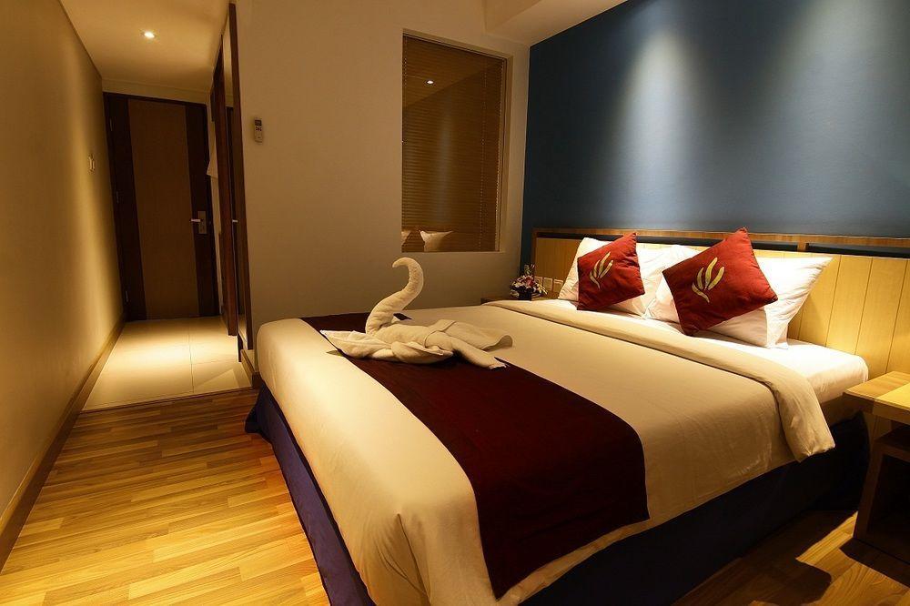 Santosa City Hotel 丹帕沙 外观 照片