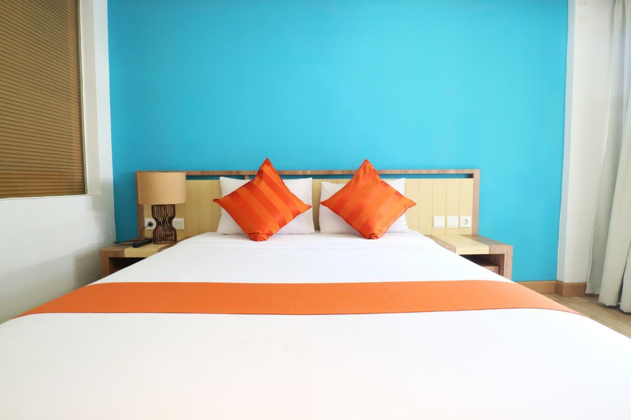 Santosa City Hotel 丹帕沙 外观 照片