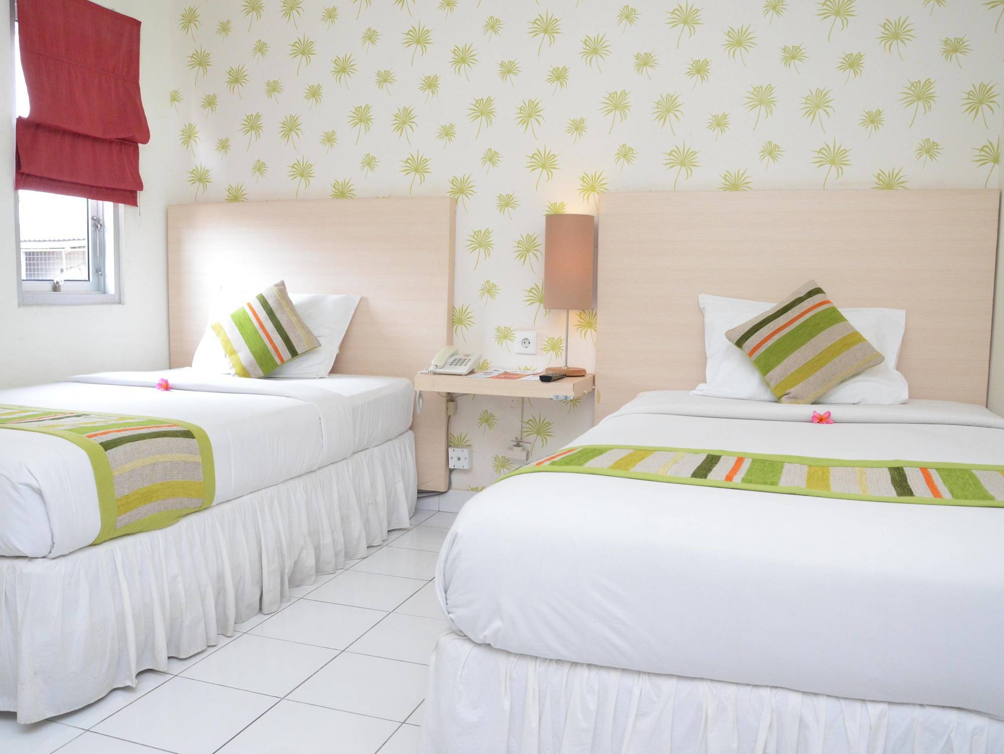 Santosa City Hotel 丹帕沙 外观 照片