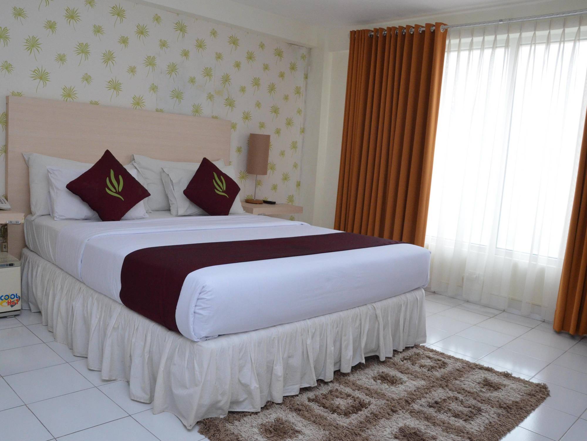 Santosa City Hotel 丹帕沙 外观 照片