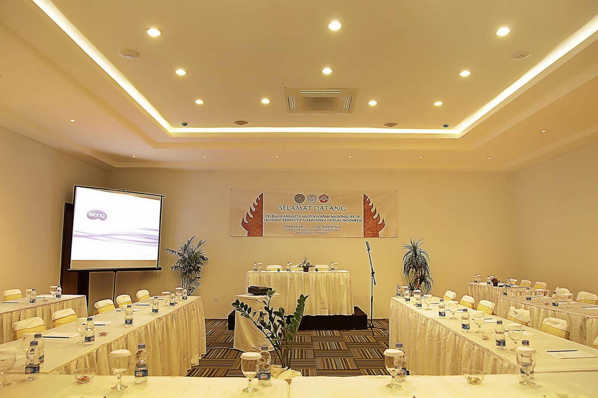 Santosa City Hotel 丹帕沙 外观 照片